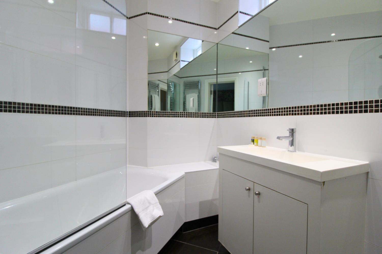 Chelsea - Sloane Avenue By Viridian Apartments London Luaran gambar